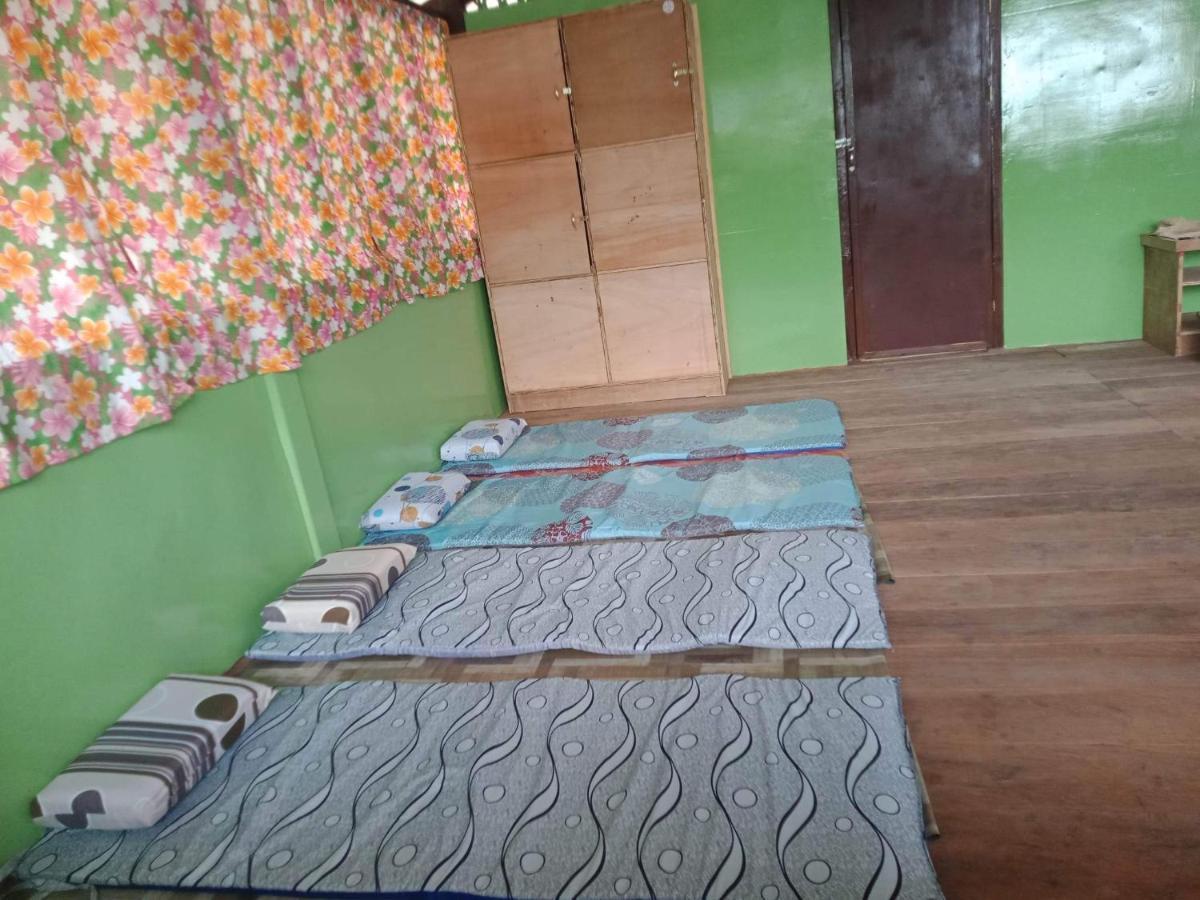 Roca'S Homestay Backpackers Chalet Batuan المظهر الخارجي الصورة