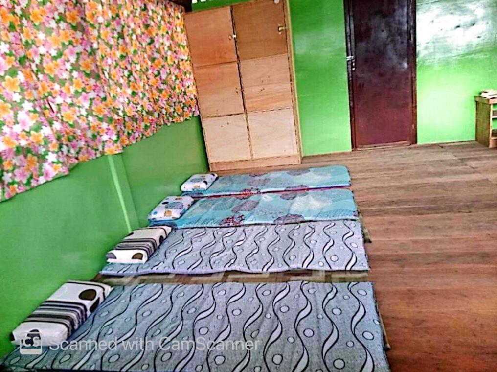 Roca'S Homestay Backpackers Chalet Batuan المظهر الخارجي الصورة