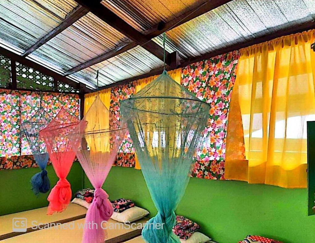 Roca'S Homestay Backpackers Chalet Batuan المظهر الخارجي الصورة