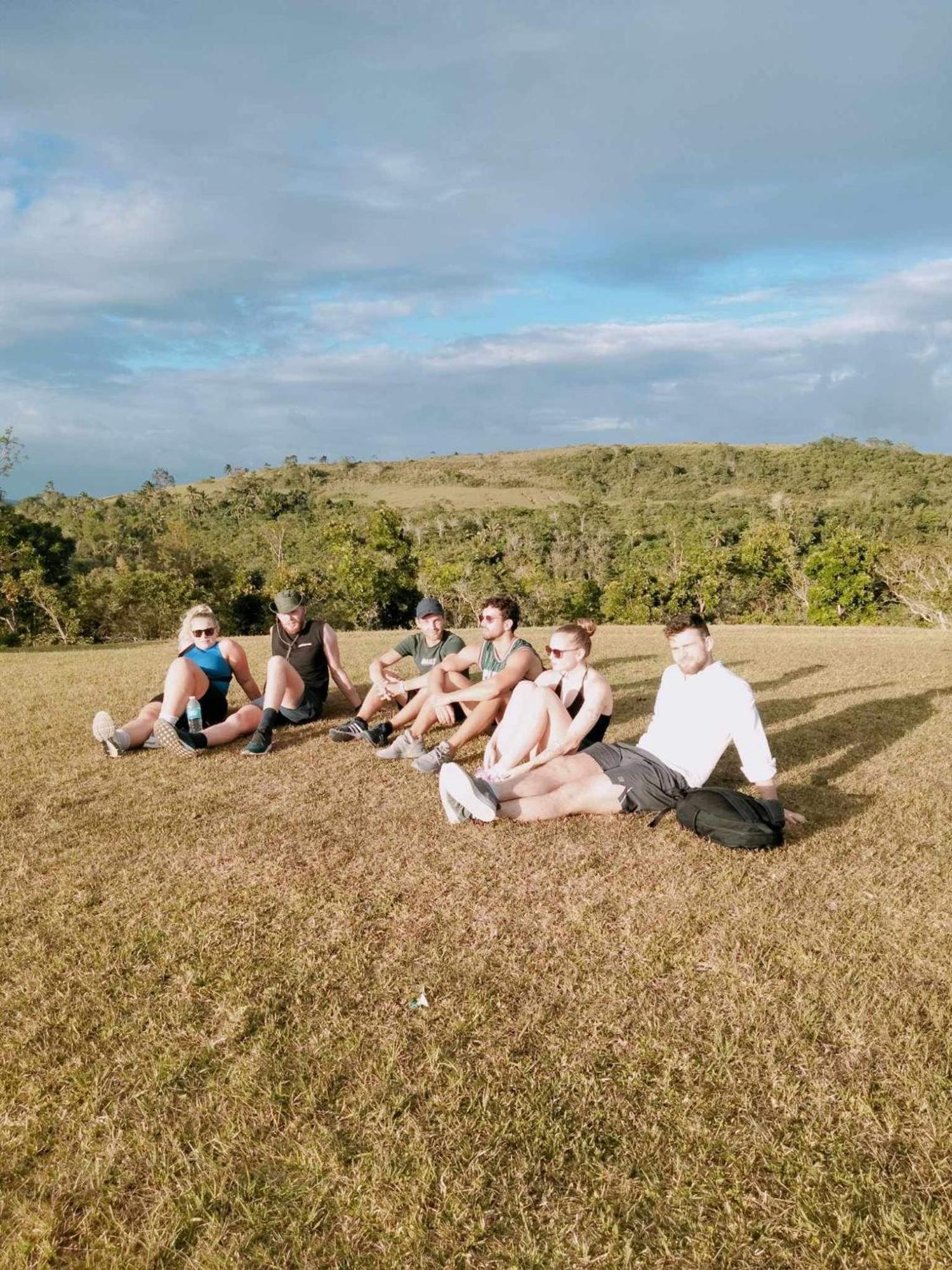 Roca'S Homestay Backpackers Chalet Batuan المظهر الخارجي الصورة