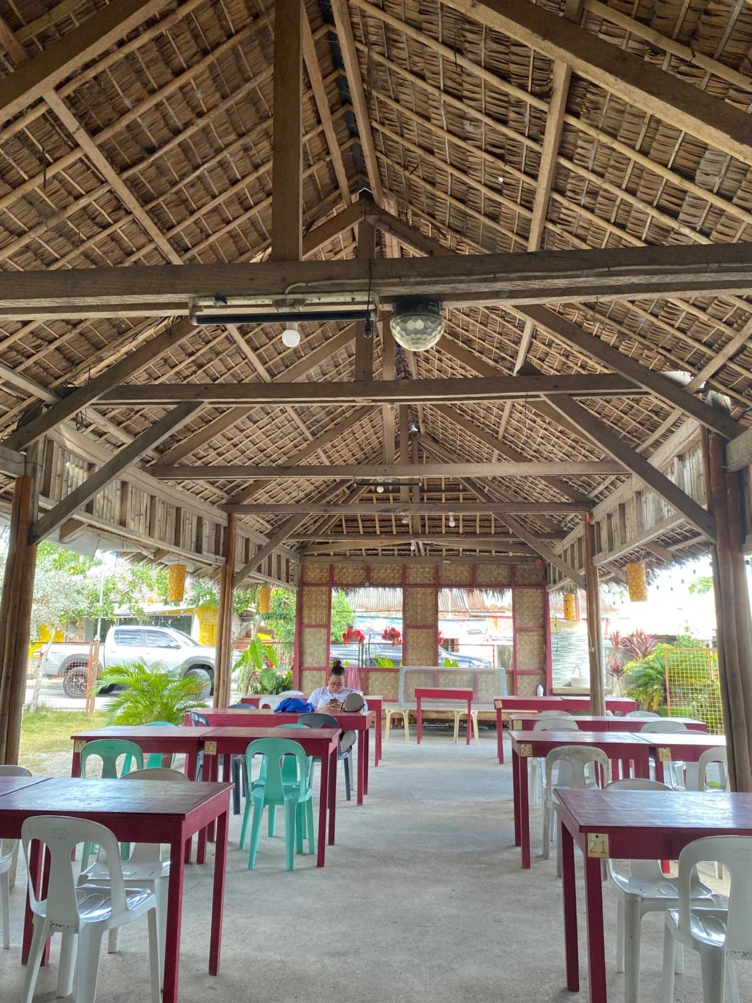Roca'S Homestay Backpackers Chalet Batuan المظهر الخارجي الصورة